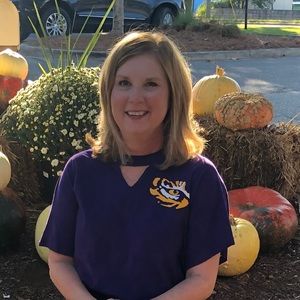 Meet your Posher, Linda